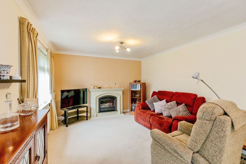 Property photo 2 of 18 Pbox-Img.Jpg