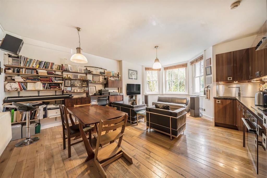 Property photo 1 of 5