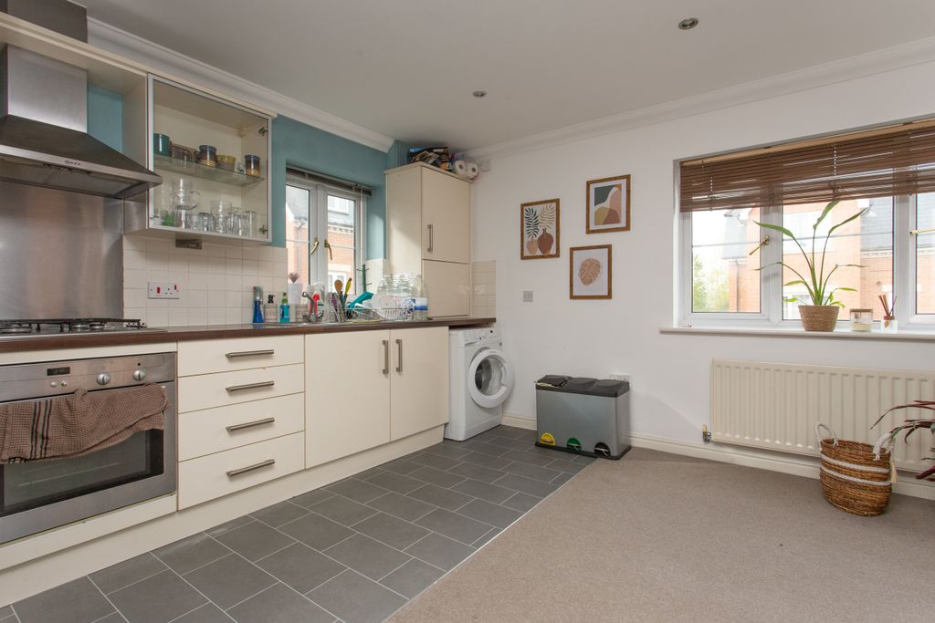 Additional image 10 of 2 bed flat for saleSullivan Close, Canterbury, Kent CT1