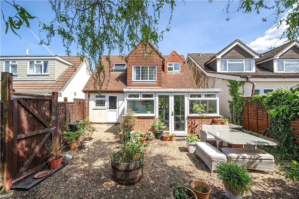 Property photo 2 of 18 Picture No. 14