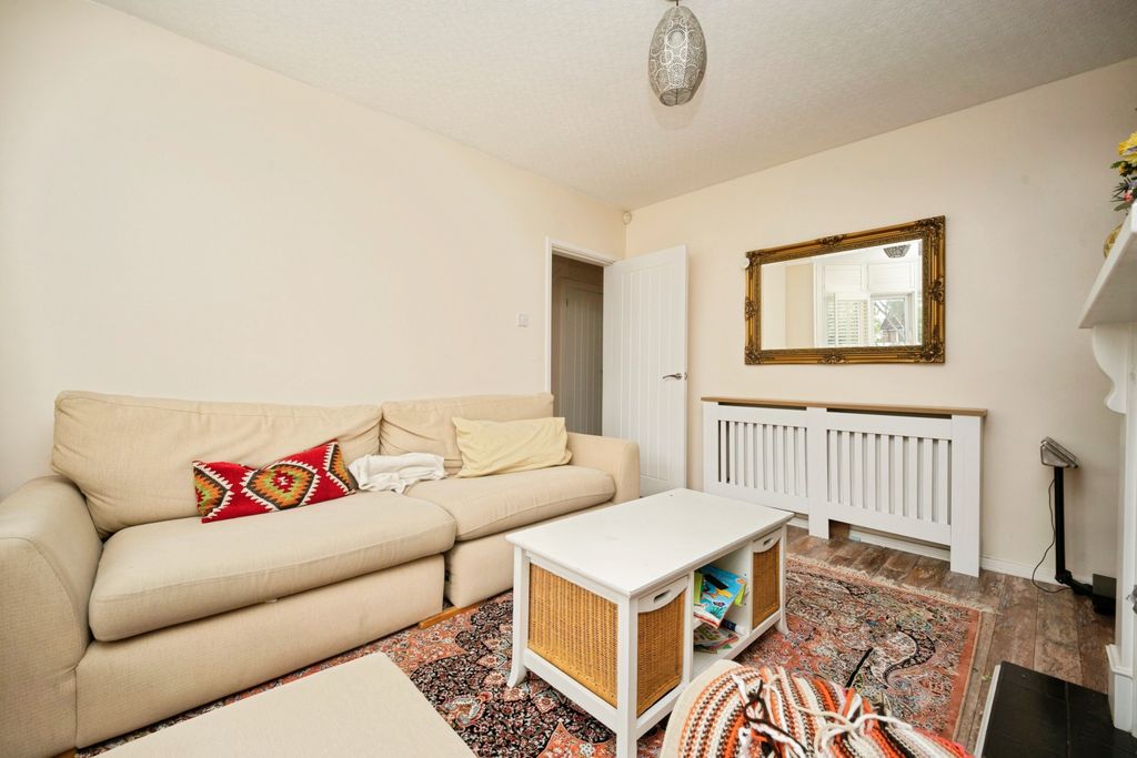 Property photo 3 of 15