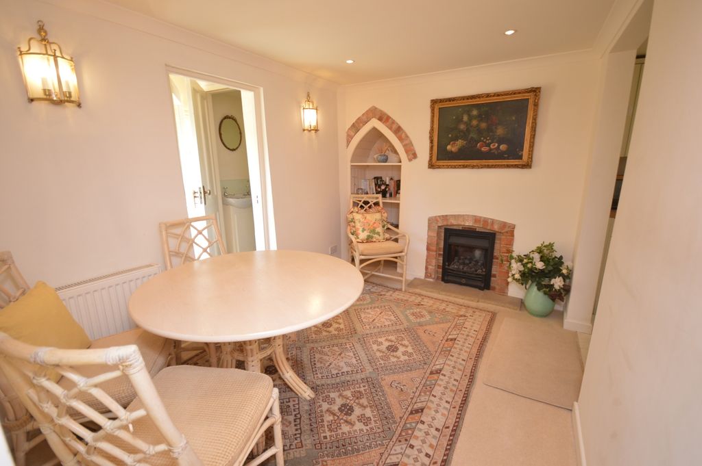 Property photo 3 of 15