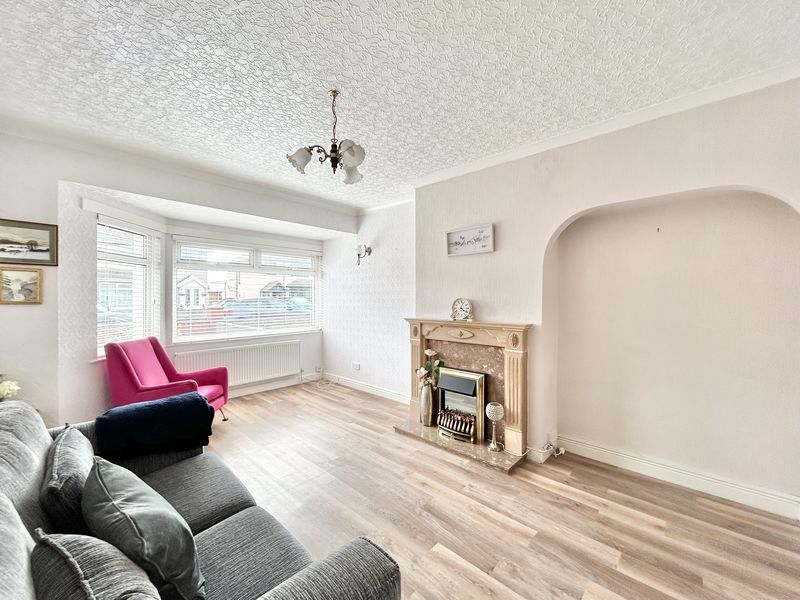 Property photo 2 of 21 Photo 3