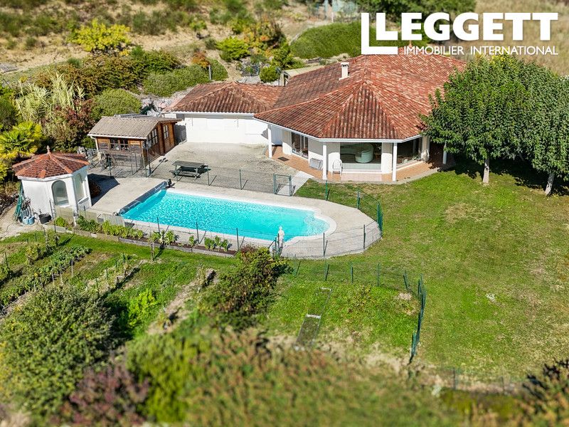 Property photo 3 of 10