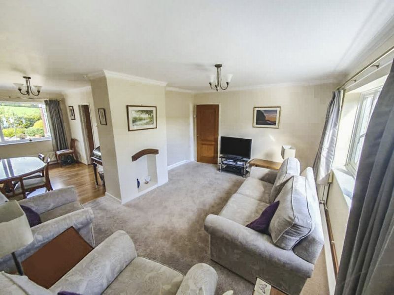 Property photo 3 of 13 2 Bedroom Bungalow