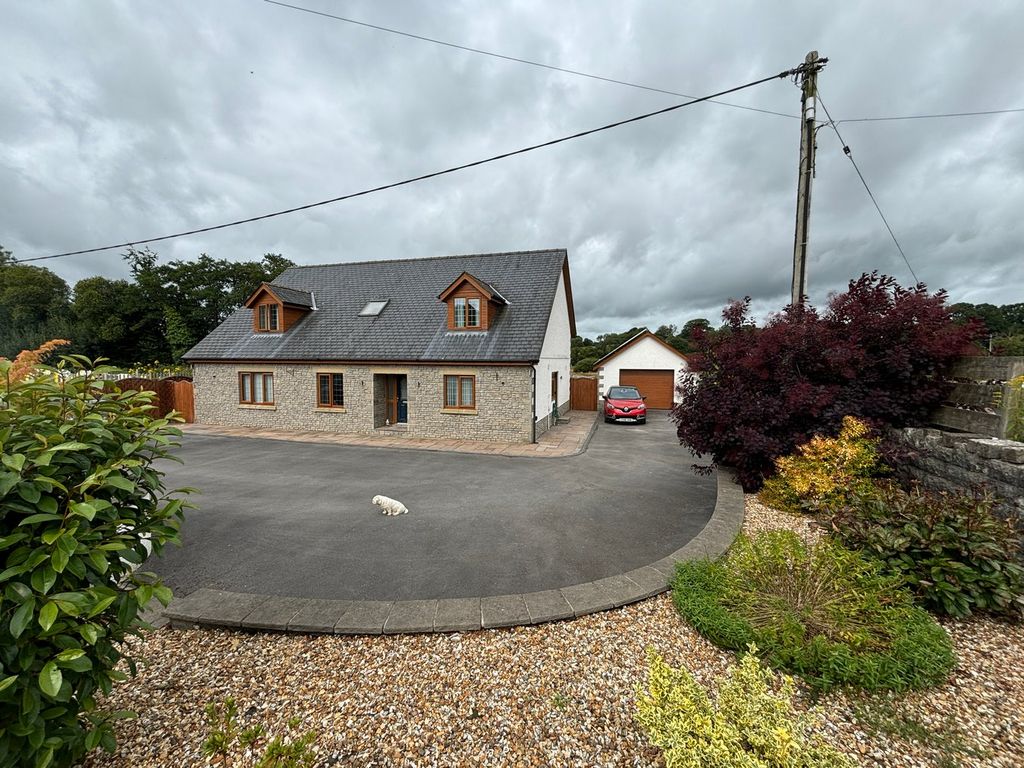 Property photo 1 of 26