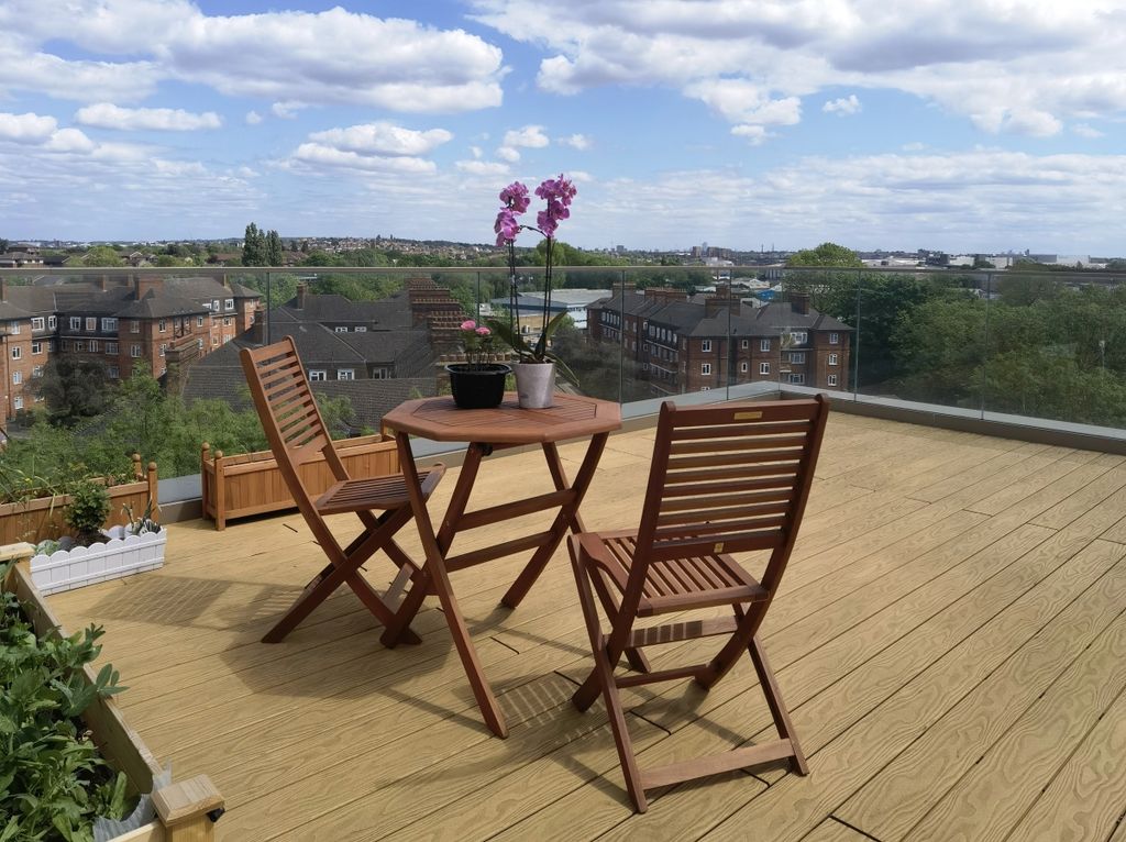 Property photo 1 of 5 1