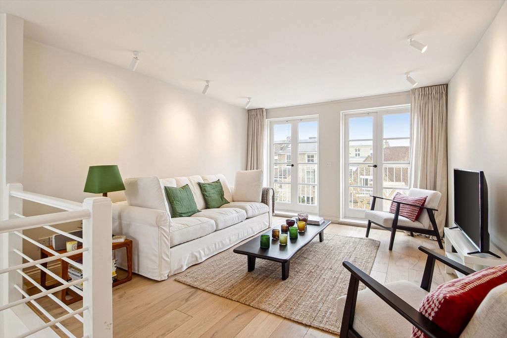 Property photo 2 of 16 Image