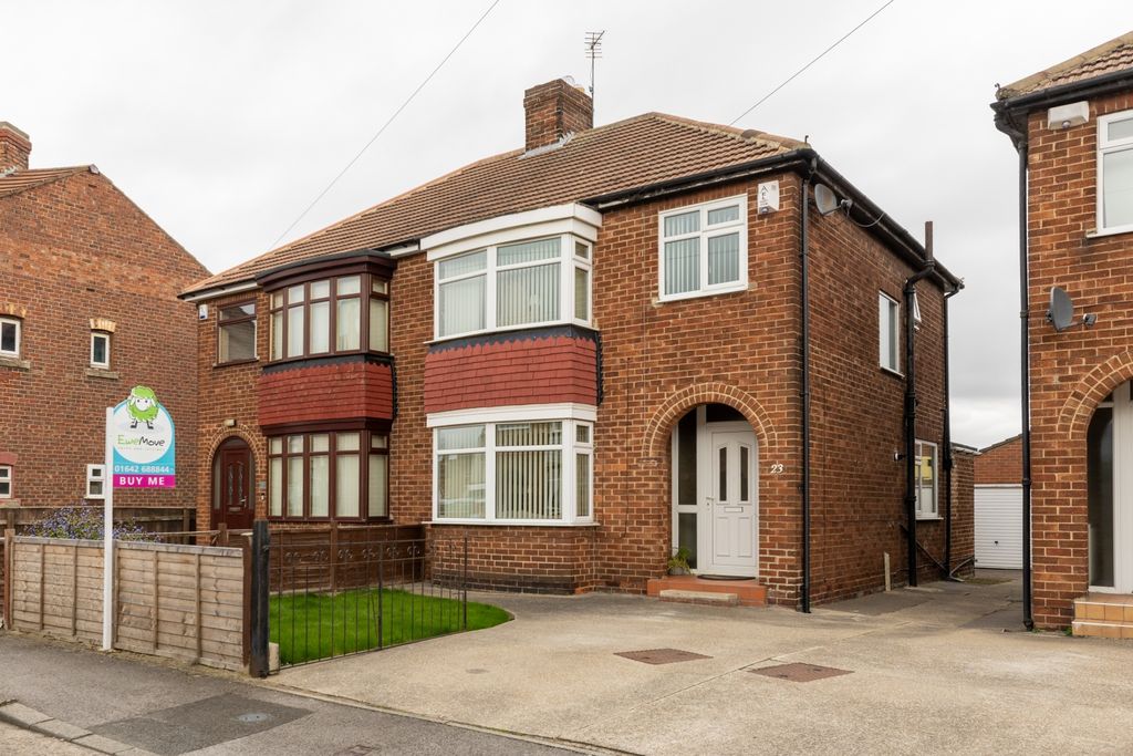 Property photo 1 of 18 External - Front