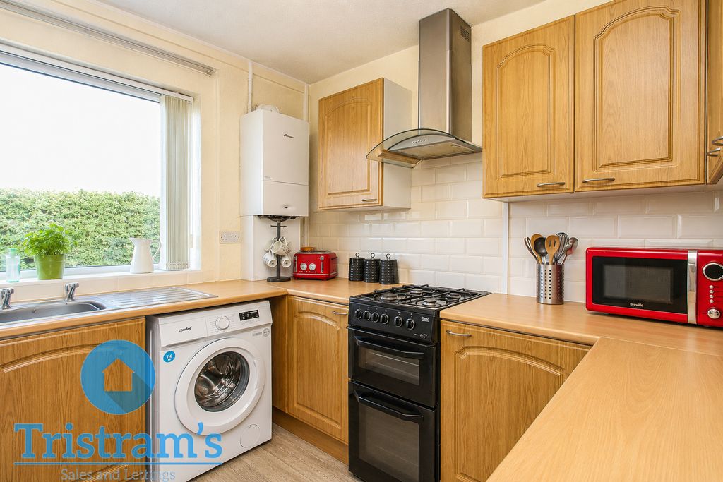 Property photo 2 of 26