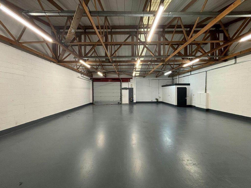 Property photo 2 of 4 Photo20251027215614 3.Jpg