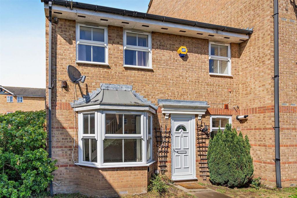 Property photo 1 of 10