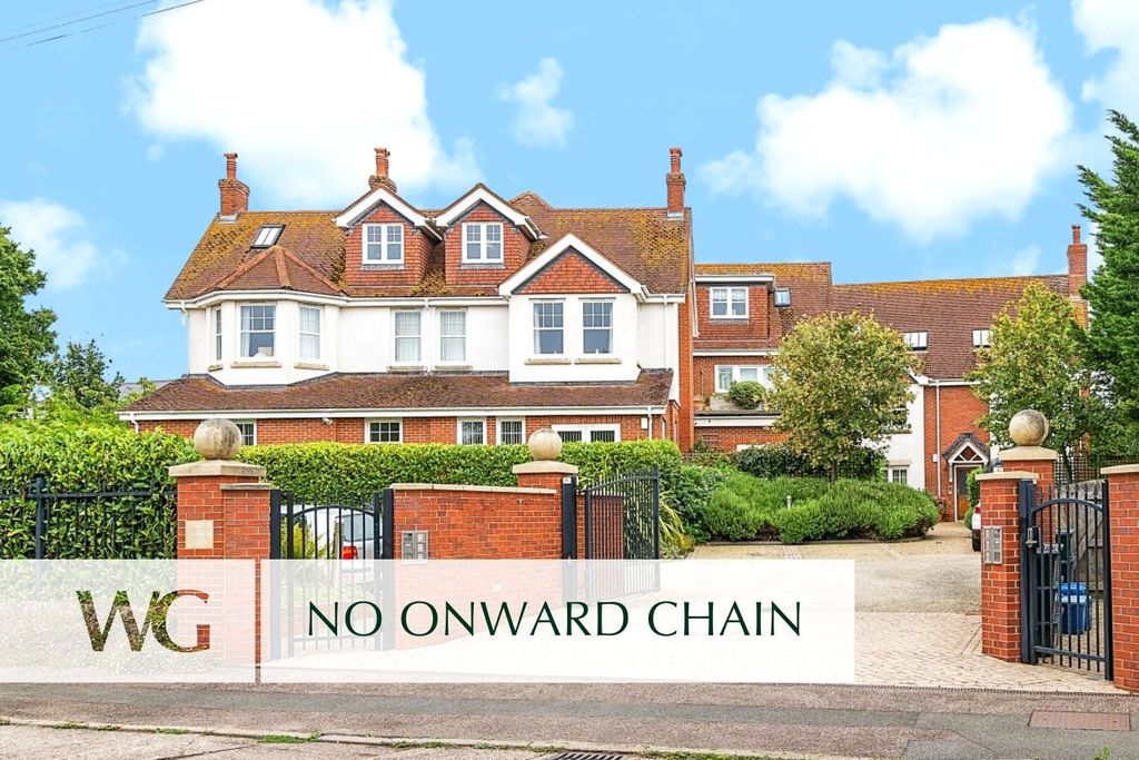 Property photo 1 of 10 Aliston House