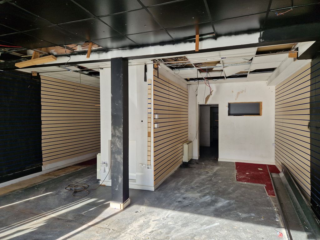 Property photo 2 of 4