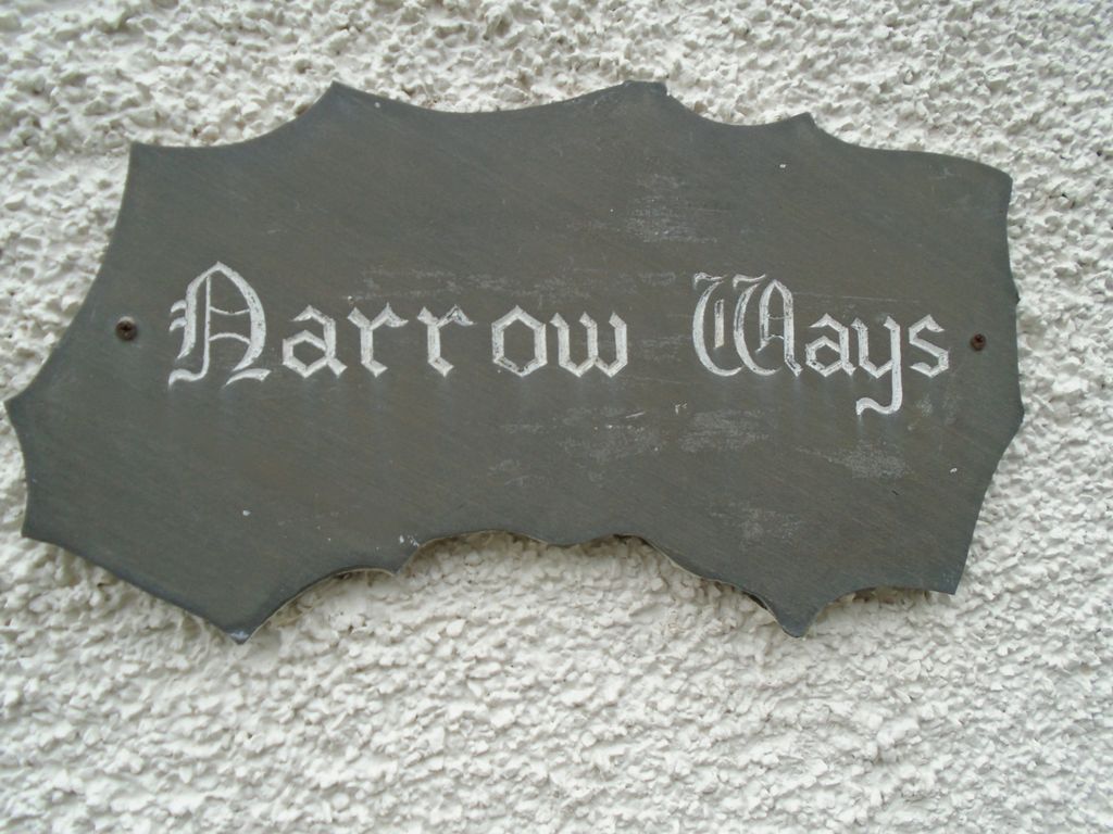 Property photo 2 of 34