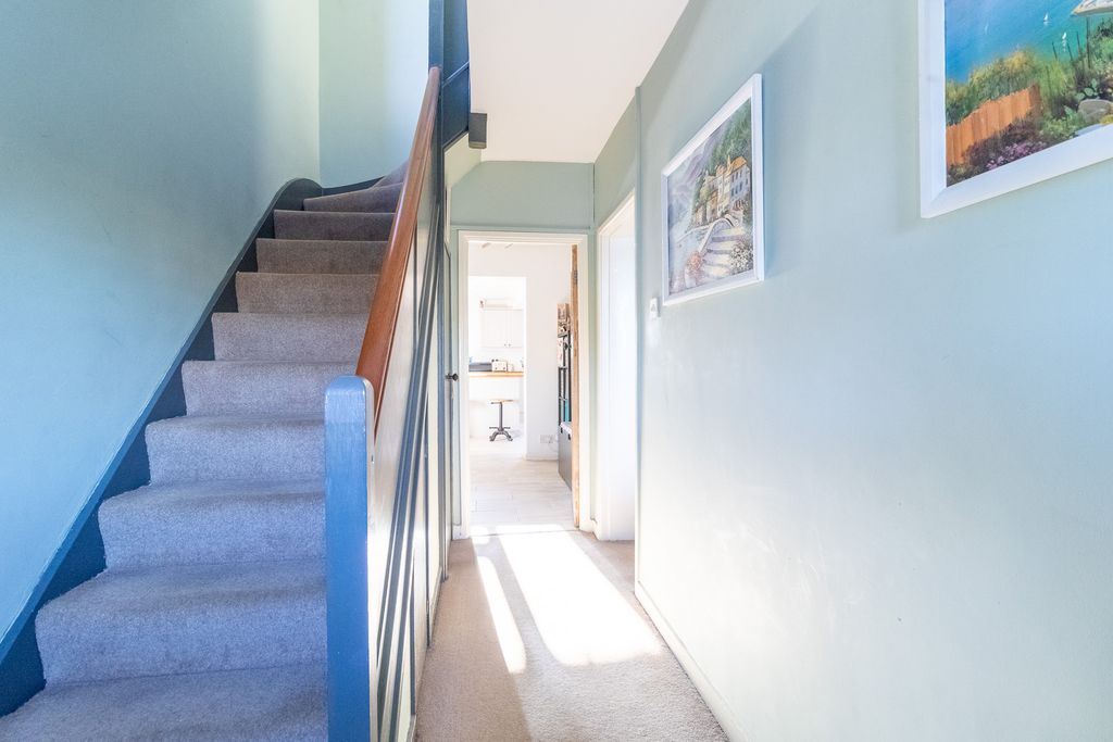 Property photo 3 of 25 Img_1742-Hdr