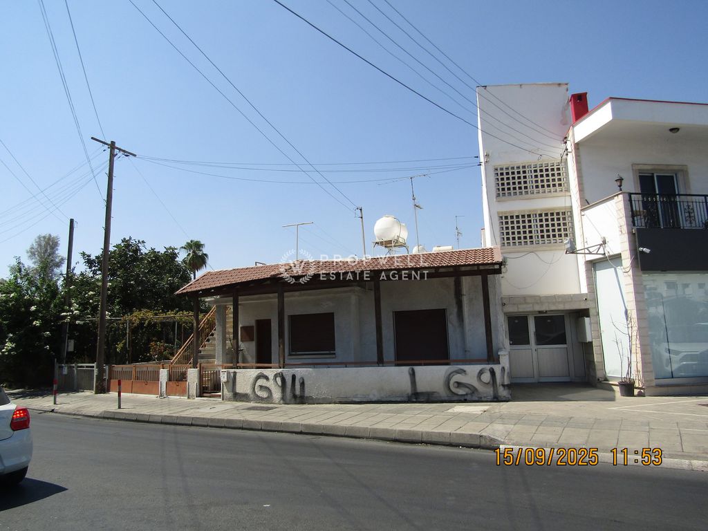 Property photo 3 of 11