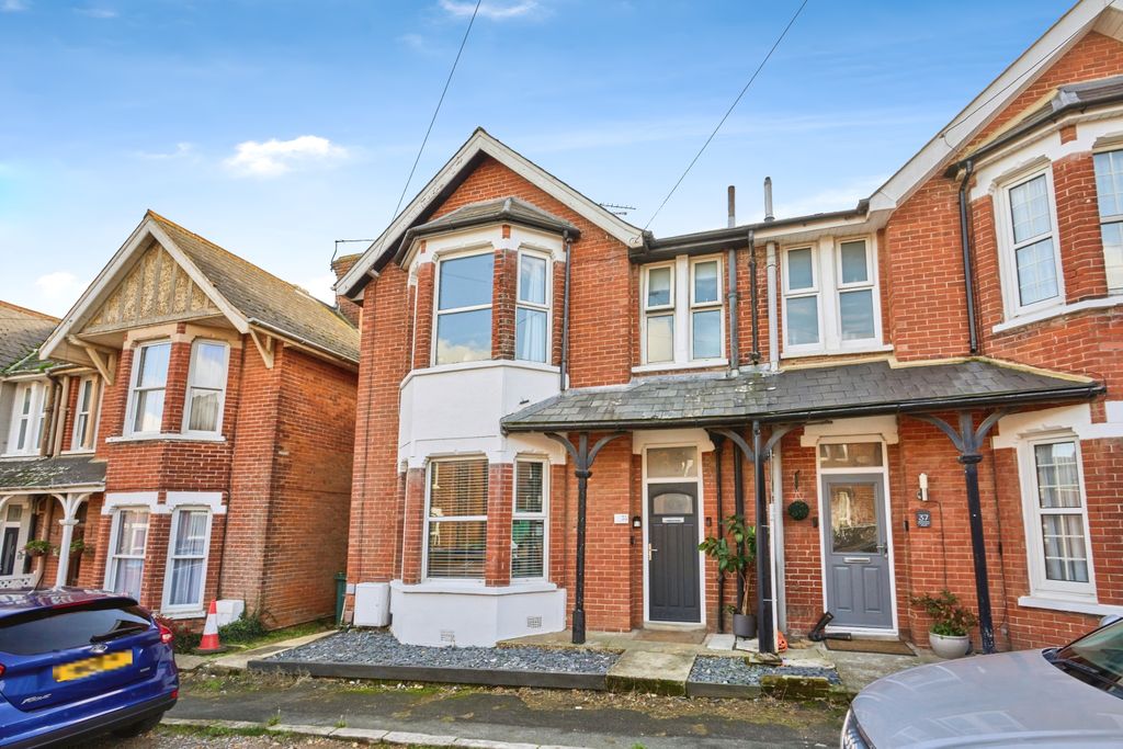 Property photo 1 of 16