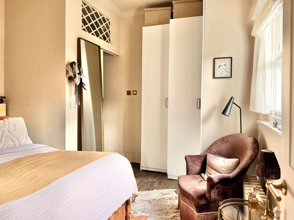 Property photo 3 of 15 Picture No. 05