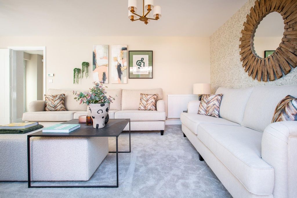 Property photo 3 of 14 There's Space For The Whole Family To Relax