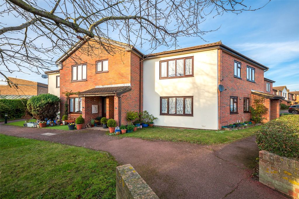 Property photo 1 of 9 Picture No. 10