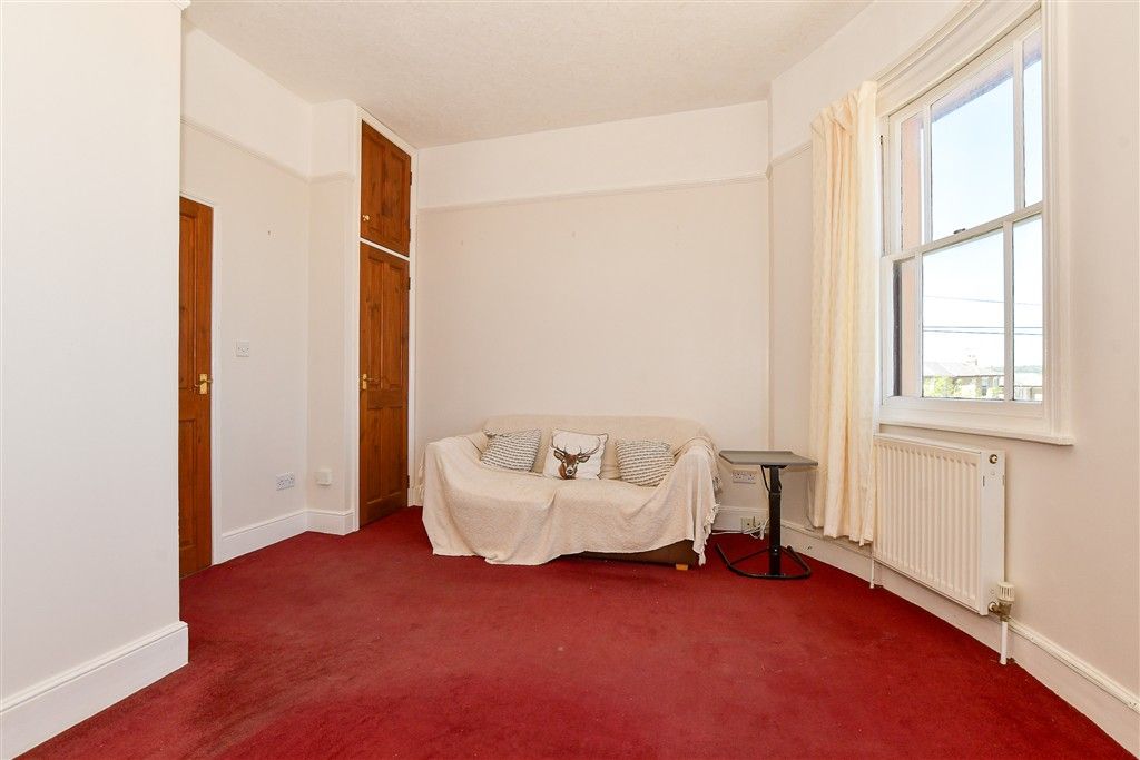 Property photo 3 of 7 Lounge/Dining Room