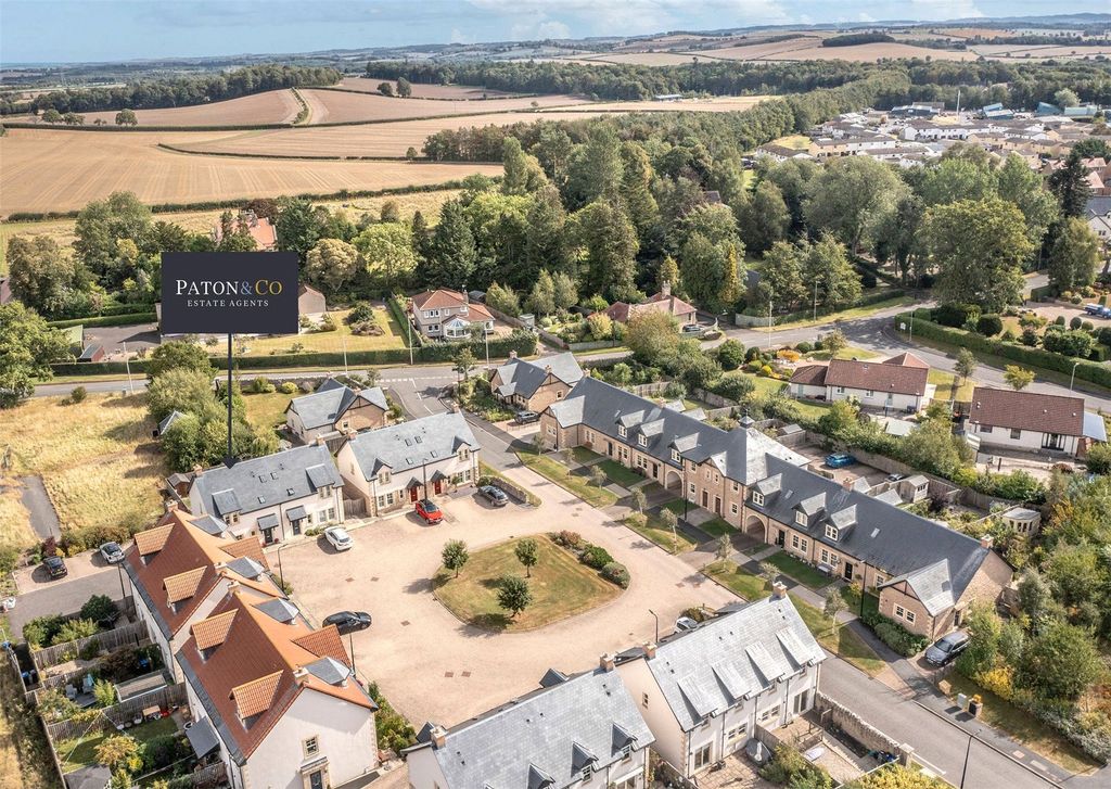 Property photo 2 of 44 Drone