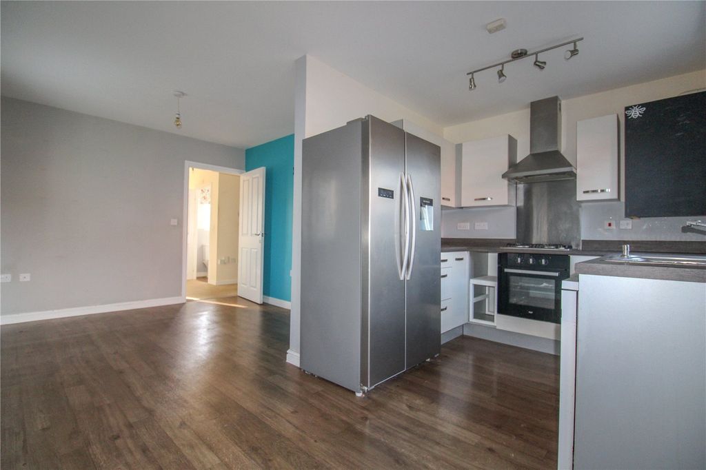 Property photo 3 of 15 Picture No. 01