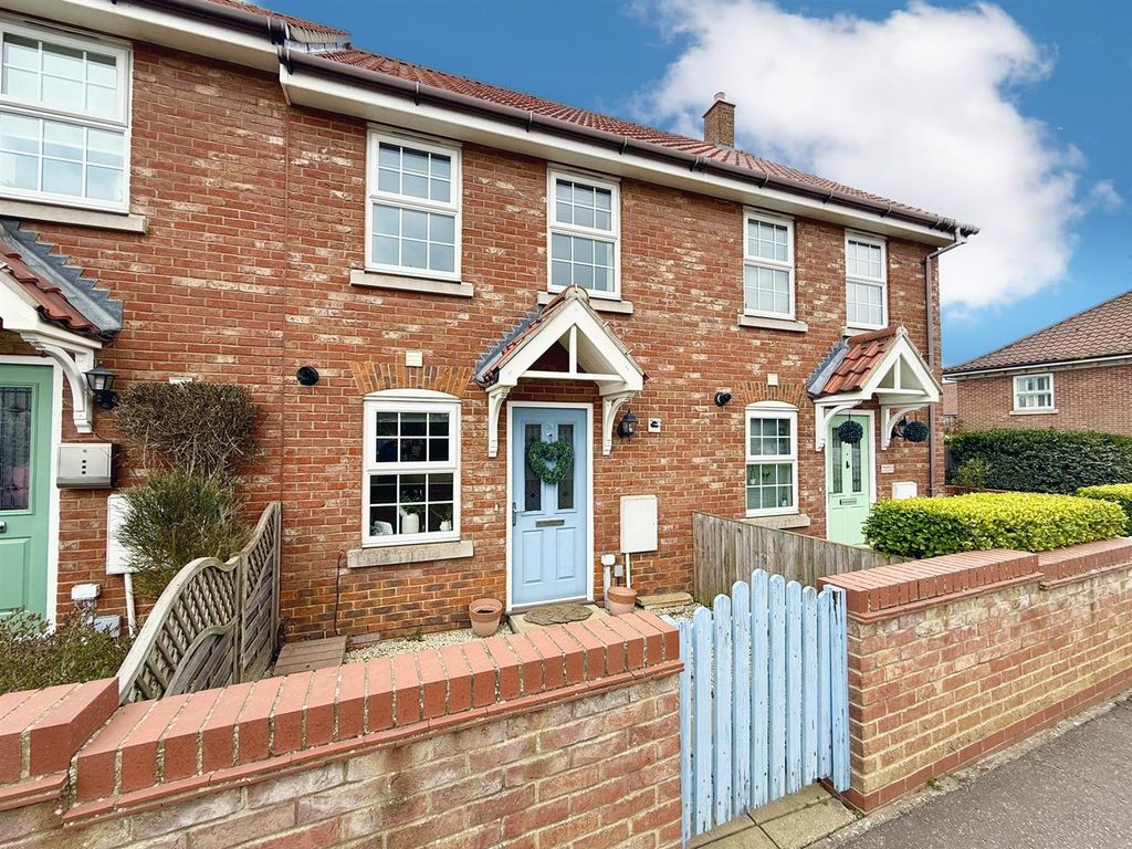 Property photo 1 of 14 Front Aspect