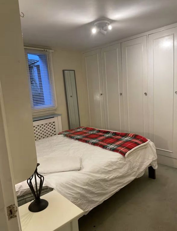 Property photo 2 of 3 Picture No. 06