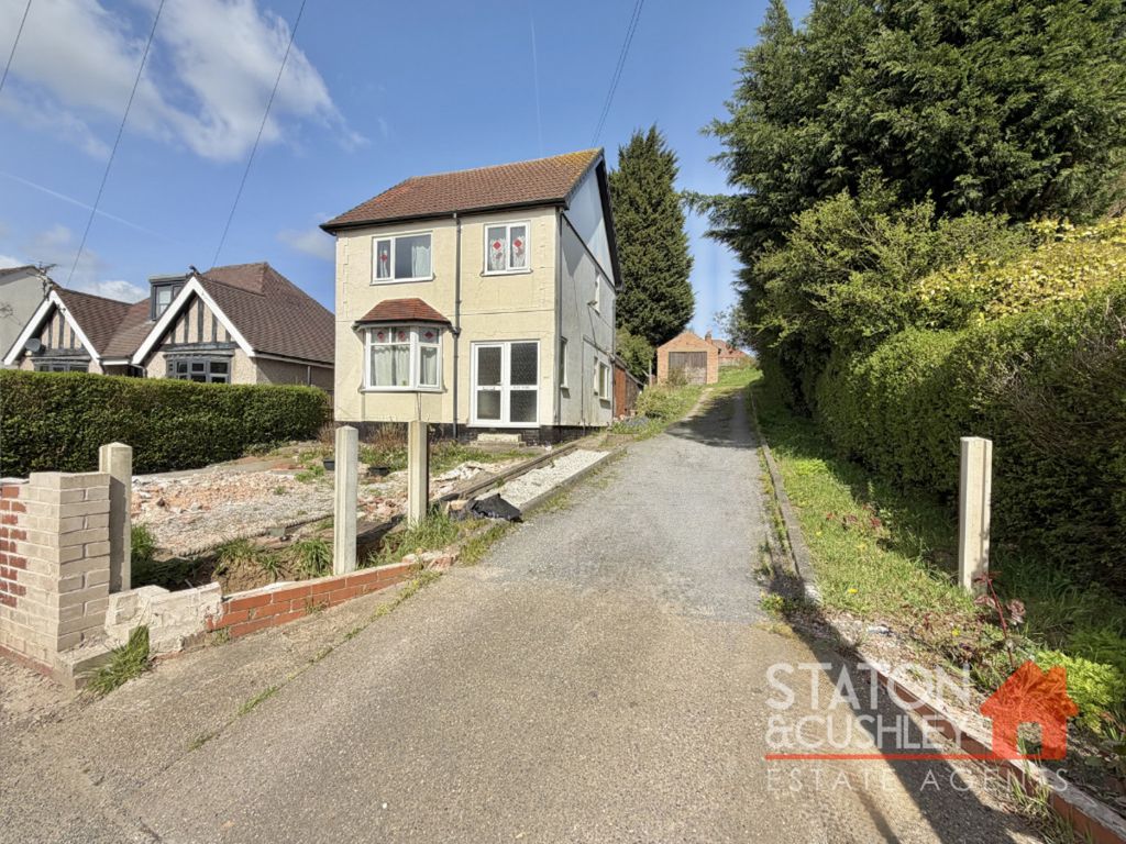 Property photo 3 of 25