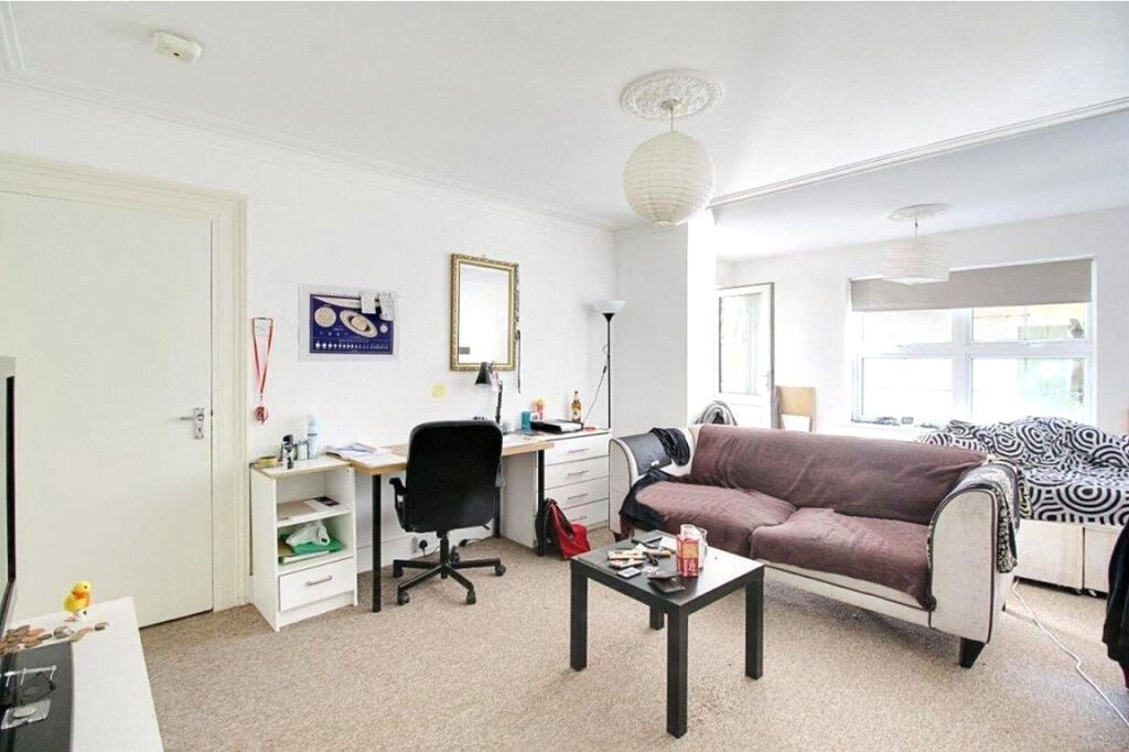 Property photo 1 of 7 Picture No. 06