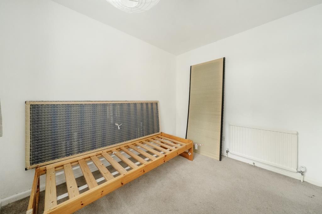 Property photo 2 of 20 Bedroom