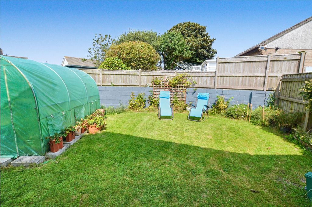 Property photo 2 of 18 Picture No. 05