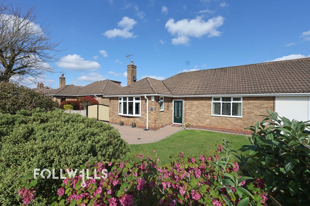 Property photo 1 of 21