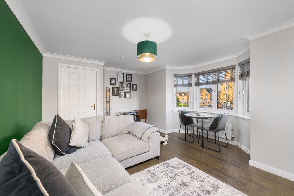 Property photo 3 of 15 24 Owen Stone Street 11