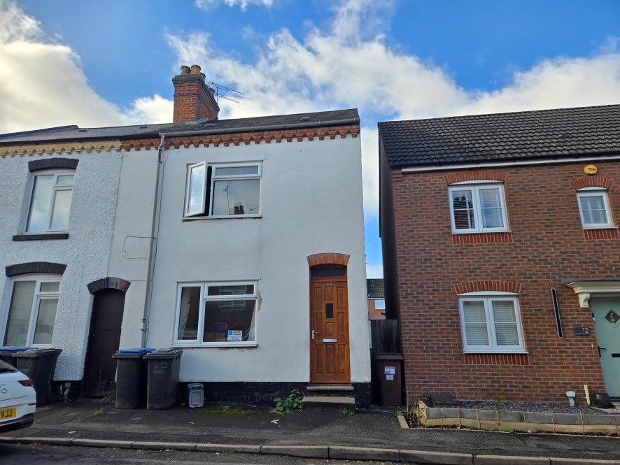 Property photo 1 of 2