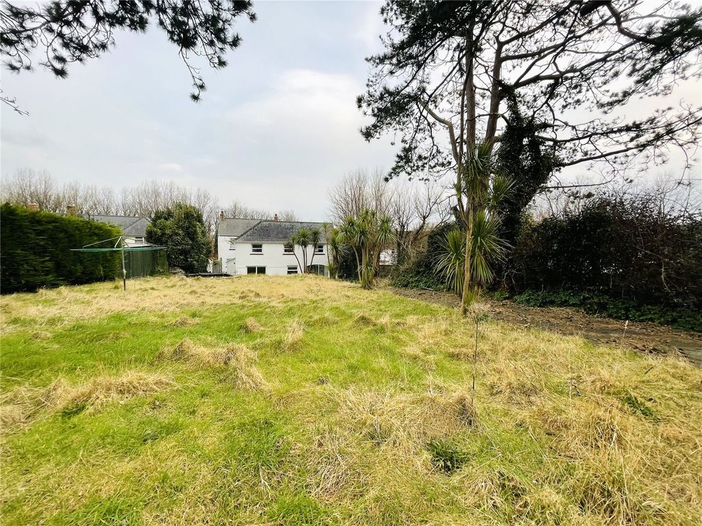 Property photo 3 of 17 Picture No. 11