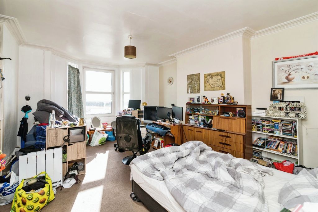 Additional image 15 of 5 bed flat for saleWellington Esplanade, Lowestoft NR33