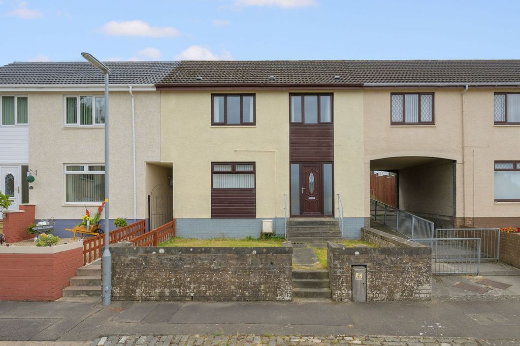 Property photo 1 of 28