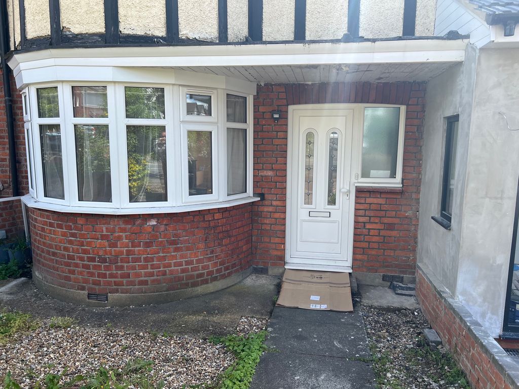 Property photo 1 of 16 Front Entrance
