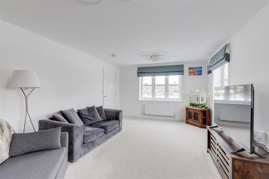 Property photo 3 of 31 090126_26.Jpg