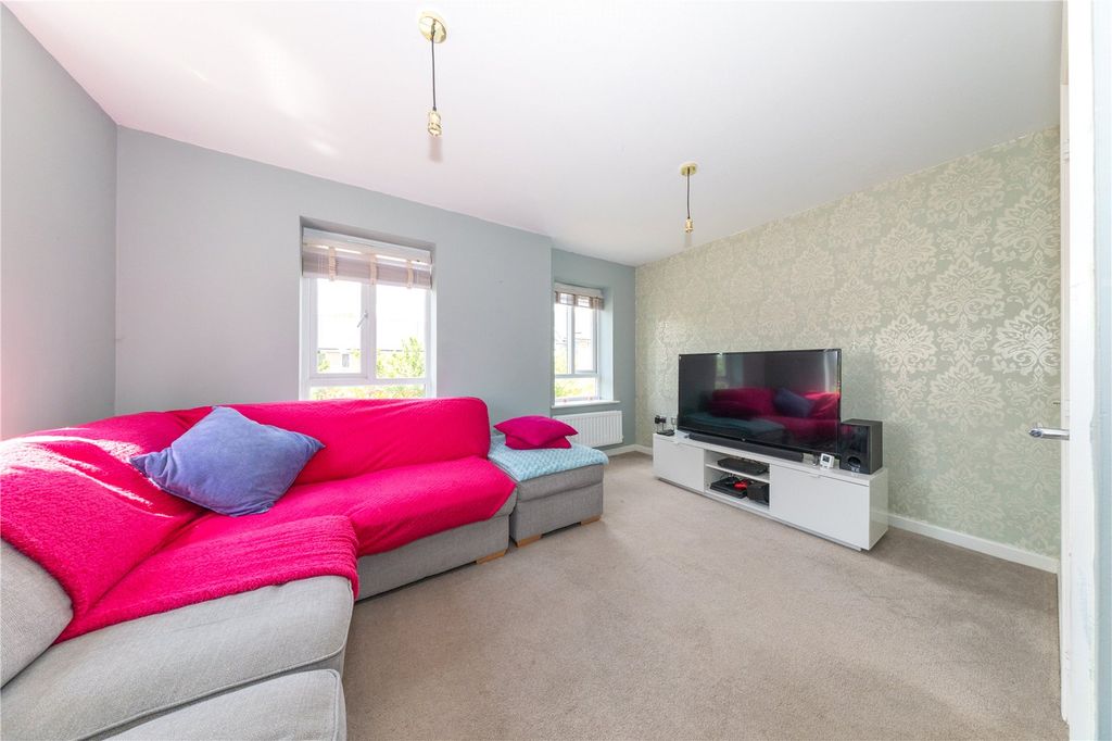 Property photo 2 of 18 Picture 2