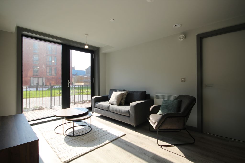 Property photo 3 of 13 Img_2312