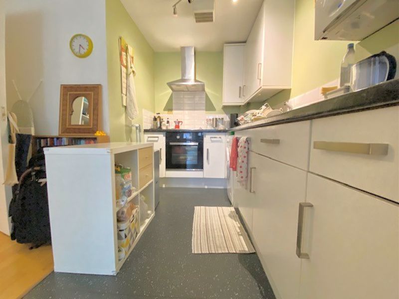 Property photo 2 of 6 Photo 5