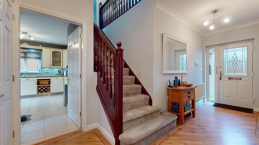 Property photo 3 of 23 01212026_000148.Jpg