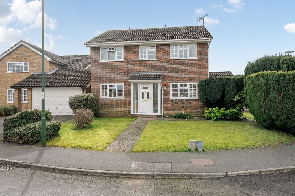 Property photo 1 of 25