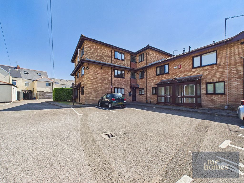 Property photo 1 of 20