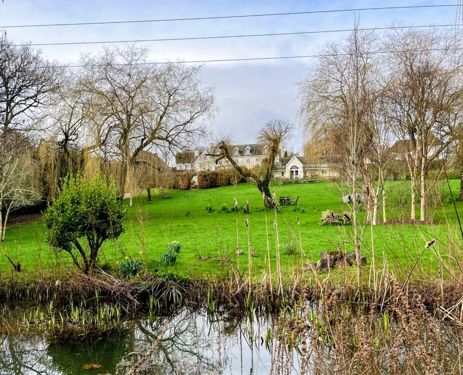 Property photo 2 of 30