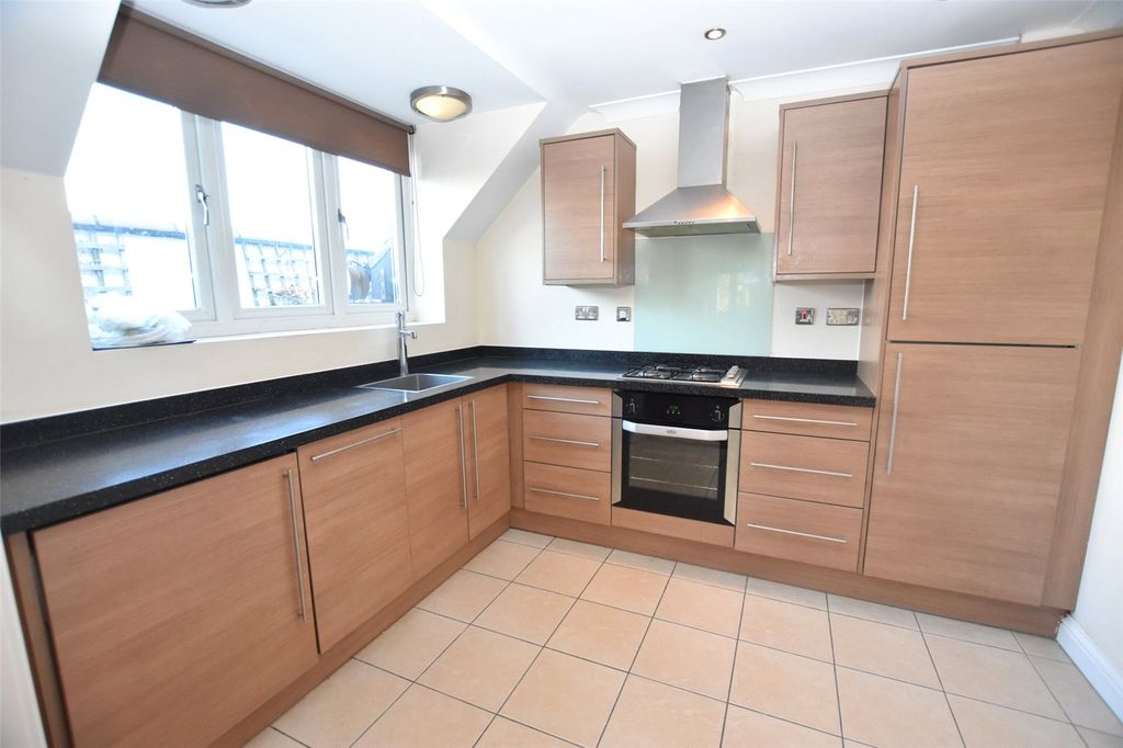 Property photo 2 of 10 Picture No. 04